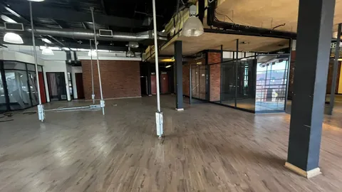 The Brandhouse, 12 Capricorn Drive - Office Unit - To Let - 2898m² - To ler in paulshoof (17)